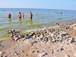 Пляж и море